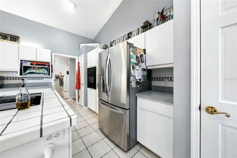 Villa ou maison à vendre à Eustis, Floride: 4 chambres, 317.63 m2 № 1886149 - photo 25