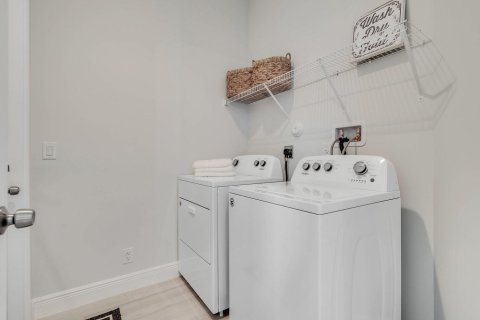 Villa ou maison à vendre à West Palm Beach, Floride: 4 chambres, 191.94 m2 № 2084396 - photo 17