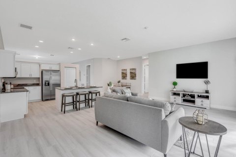 Villa ou maison à vendre à West Palm Beach, Floride: 4 chambres, 191.94 m2 № 2084396 - photo 8