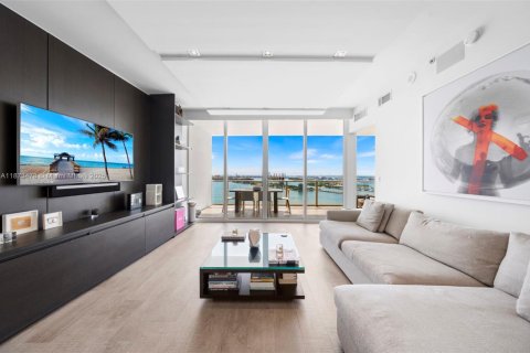 Купить кондоминиум в Майами, Флорида 2 спальни, 154.78м2, № 1980136 - фото 2