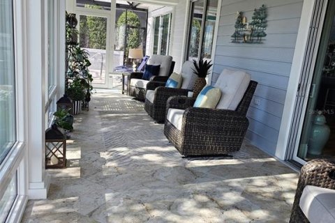 House in The Villages, Florida 3 bedrooms, 189.71 sq.m. № 2259053 - photo 21