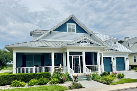 House in The Villages, Florida 3 bedrooms, 189.71 sq.m. № 2259053