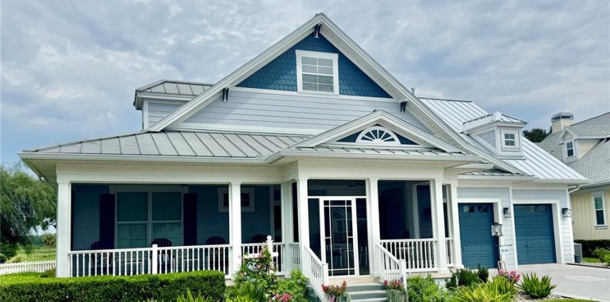 House in The Villages, Florida 3 bedrooms, 189.71 sq.m. № 2259053