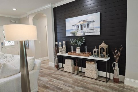 House in The Villages, Florida 3 bedrooms, 189.71 sq.m. № 2259053 - photo 6