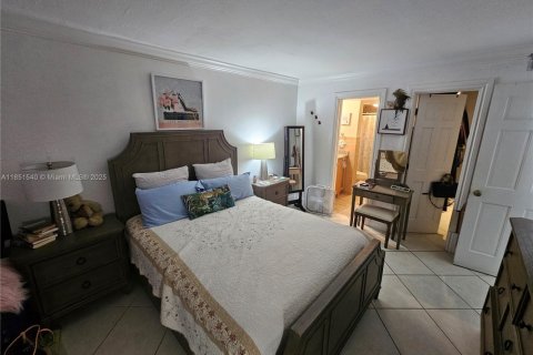 Снять в аренду кондоминиум в Майами, Флорида 2 спальни, 86.12м2, № 1857567 - фото 7