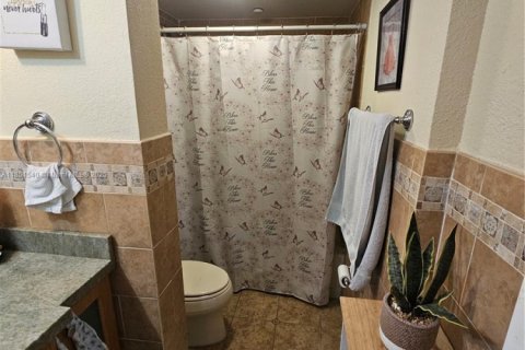 Copropriété à louer à Miami, Floride: 2 chambres, 86.12 m2 № 1857567 - photo 8