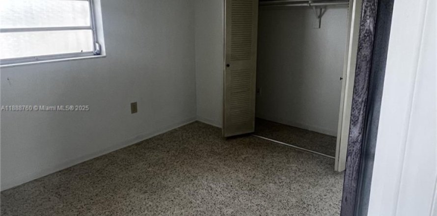 Appartement à Miami, Floride 2 chambres, 295.06 m2 № 2021247