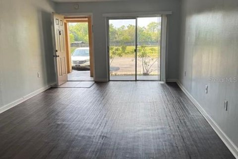 Condo in Maitland, Florida, 1 bedroom  № 1819372 - photo 10