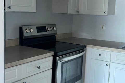 Condo in Maitland, Florida, 1 bedroom  № 1819372 - photo 4