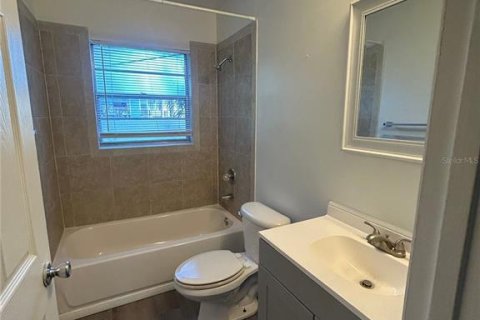 Apartamento en alquiler en Gainesville, Florida, 2 dormitorios, 75.25 m2 № 2166575 - foto 7