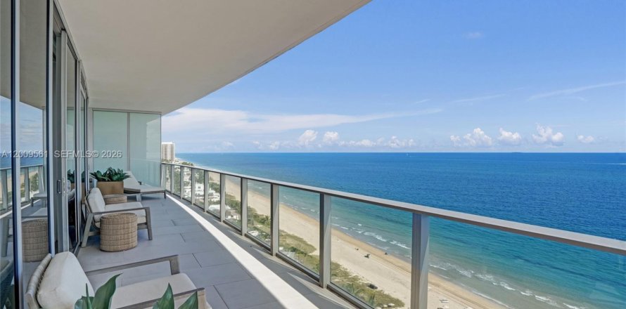 Condo in Fort Lauderdale, Florida, 3 bedrooms № 2075332