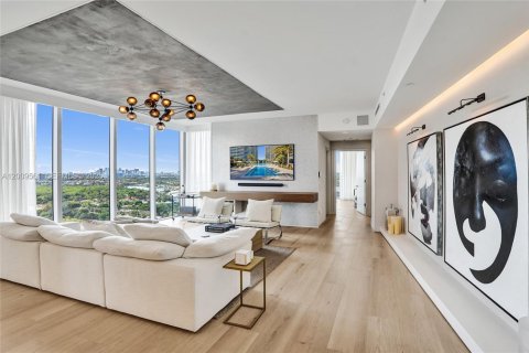 Condo in Fort Lauderdale, Florida, 3 bedrooms № 2075332 - photo 5