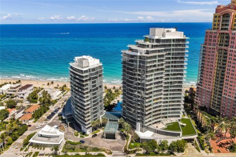 Condo in Fort Lauderdale, Florida, 3 bedrooms № 2075332 - photo 8