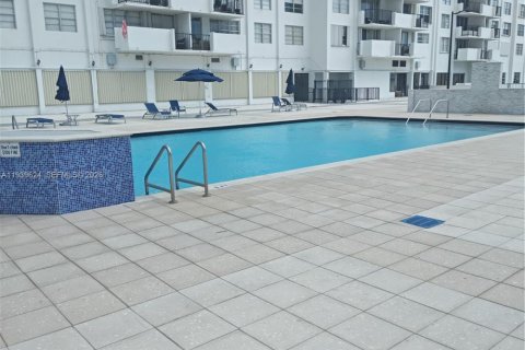 Купить кондоминиум в Авентура, Флорида 1 спальня, 71.16м2, № 1999706 - фото 19