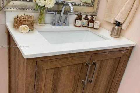 Купить кондоминиум в Делрей-Бич, Флорида 2 спальни, 83.8м2, № 1969418 - фото 16