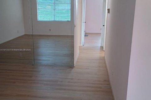 Купить кондоминиум в Делрей-Бич, Флорида 2 спальни, 83.8м2, № 1969418 - фото 13