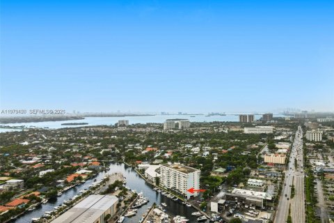 Copropriété à vendre à North Miami, Floride: 2 chambres, 101.82 m2 № 2090691 - photo 22