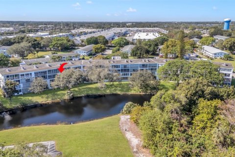 Copropriété à vendre à Deerfield Beach, Floride: 2 chambres, 79.9 m2 № 1958087 - photo 5