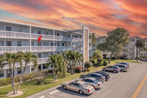 Copropriété à vendre à Deerfield Beach, Floride: 2 chambres, 79.9 m2 № 1958087 - photo 4