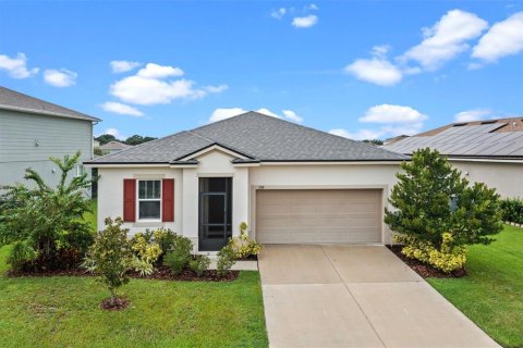 Casa en venta en Auburndale, Florida, 4 dormitorios, 181.44 m2 № 1909913 - foto 1