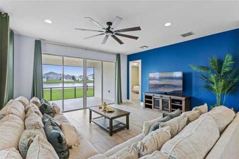 Casa en venta en Auburndale, Florida, 4 dormitorios, 181.44 m2 № 1909913 - foto 7