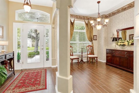 House in Land O' Lakes, Florida 4 bedrooms, 230.03 sq.m. № 2204110 - photo 14