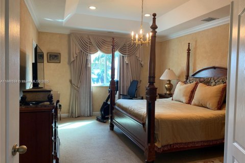 Villa ou maison à vendre à Miami, Floride: 4 chambres, 225.38 m2 № 1696745 - photo 28