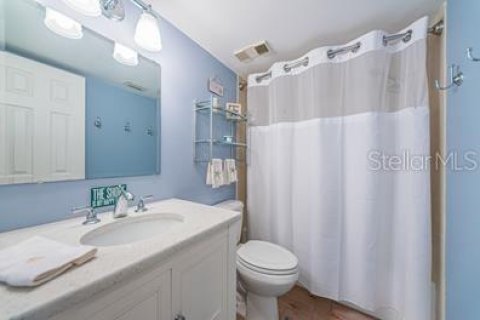 Condo in Saint Petersburg, Florida, 2 bedrooms  № 1086428 - photo 18