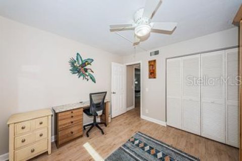Condo in Saint Petersburg, Florida, 2 bedrooms  № 1086428 - photo 7
