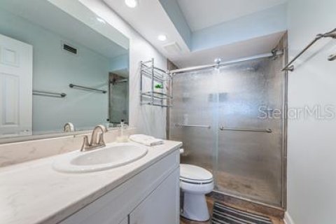Condo in Saint Petersburg, Florida, 2 bedrooms  № 1086428 - photo 19