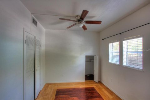Appartement à louer à Sarasota, Floride: 1 chambre, 77.29 m2 № 2115430 - photo 6