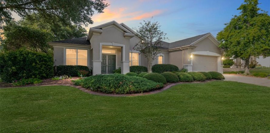 House in Summerfield, Florida 2 bedrooms, 173.73 sq.m. № 1872923