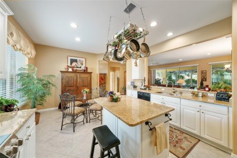 House in Summerfield, Florida 2 bedrooms, 173.73 sq.m. № 1872923 - photo 17