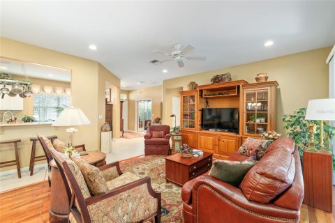 House in Summerfield, Florida 2 bedrooms, 173.73 sq.m. № 1872923 - photo 9
