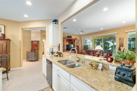 House in Summerfield, Florida 2 bedrooms, 173.73 sq.m. № 1872923 - photo 15