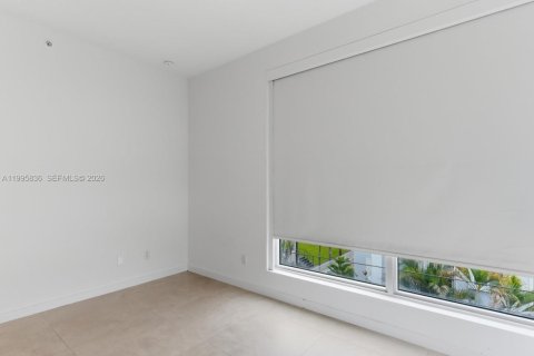 Copropriété à vendre à Miami, Floride: 4 chambres, 188.03 m2 № 2058795 - photo 21