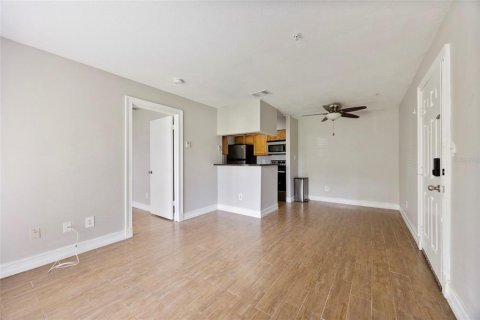 Copropriété à louer à Altamonte Springs, Floride: 1 chambre, 51.28 m2 № 2151367 - photo 2