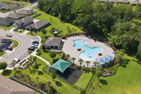 Villa ou maison à vendre à Davenport, Floride: 3 chambres, 140.84 m2 № 2306550 - photo 3