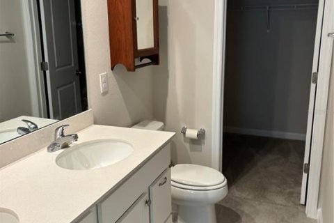 Снять в аренду таунхаус в Брейдентон, Флорида 1 комната, 132.94м2, № 1609277 - фото 9