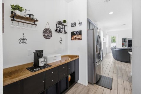 Купить виллу или дом в Уинтер-Гарден, Флорида 3 комнаты, 202.25м2, № 2222992 - фото 11