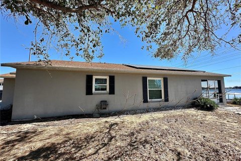 House in Winter Haven, Florida 3 bedrooms, 142.98 sq.m. № 2213147 - photo 26