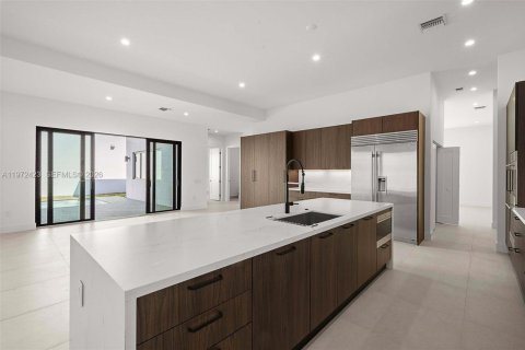 Villa ou maison à louer à Hollywood, Floride: 5 chambres № 2040924 - photo 30