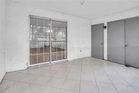 Copropriété à vendre à Orlando, Floride: 2 chambres, 90.77 m2 № 2410346 - photo 20