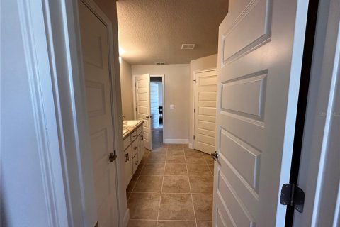 Villa ou maison à louer à Davenport, Floride: 4 chambres, 204.38 m2 № 1674031 - photo 8