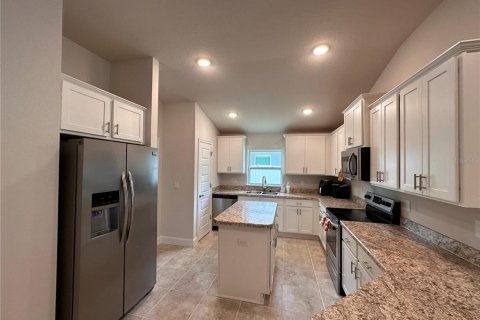 Villa ou maison à louer à Davenport, Floride: 4 chambres, 204.38 m2 № 1674031 - photo 2