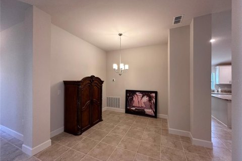 Villa ou maison à louer à Davenport, Floride: 4 chambres, 204.38 m2 № 1674031 - photo 16