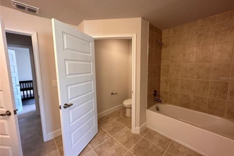 Villa ou maison à louer à Davenport, Floride: 4 chambres, 204.38 m2 № 1674031 - photo 10
