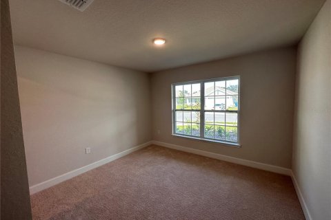 Villa ou maison à louer à Davenport, Floride: 4 chambres, 204.38 m2 № 1674031 - photo 5