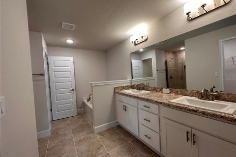 Villa ou maison à louer à Davenport, Floride: 4 chambres, 204.38 m2 № 1674031 - photo 28