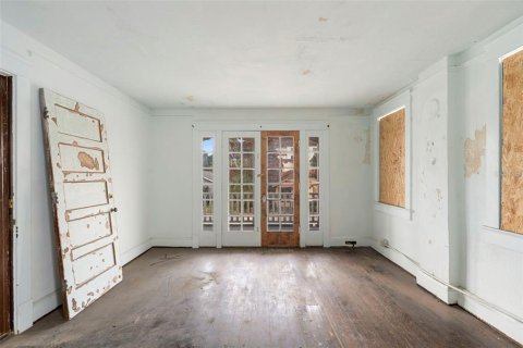 Propiedad comercial en venta en New Smyrna Beach, Florida, 410.81 m2 № 1878055 - foto 28